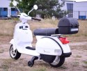 Skuter Na Akumulator Vespa Px150 Biała