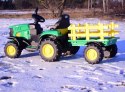 Mega Traktor Na Akumulator Z Przyczepą Zielony /hl3388